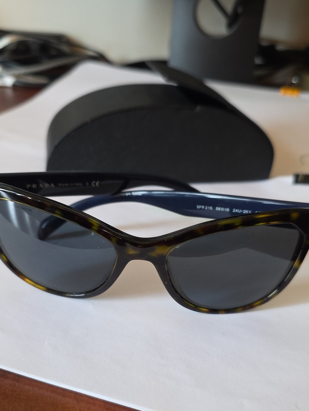 PRADA tortoise shell sungkasses with case!